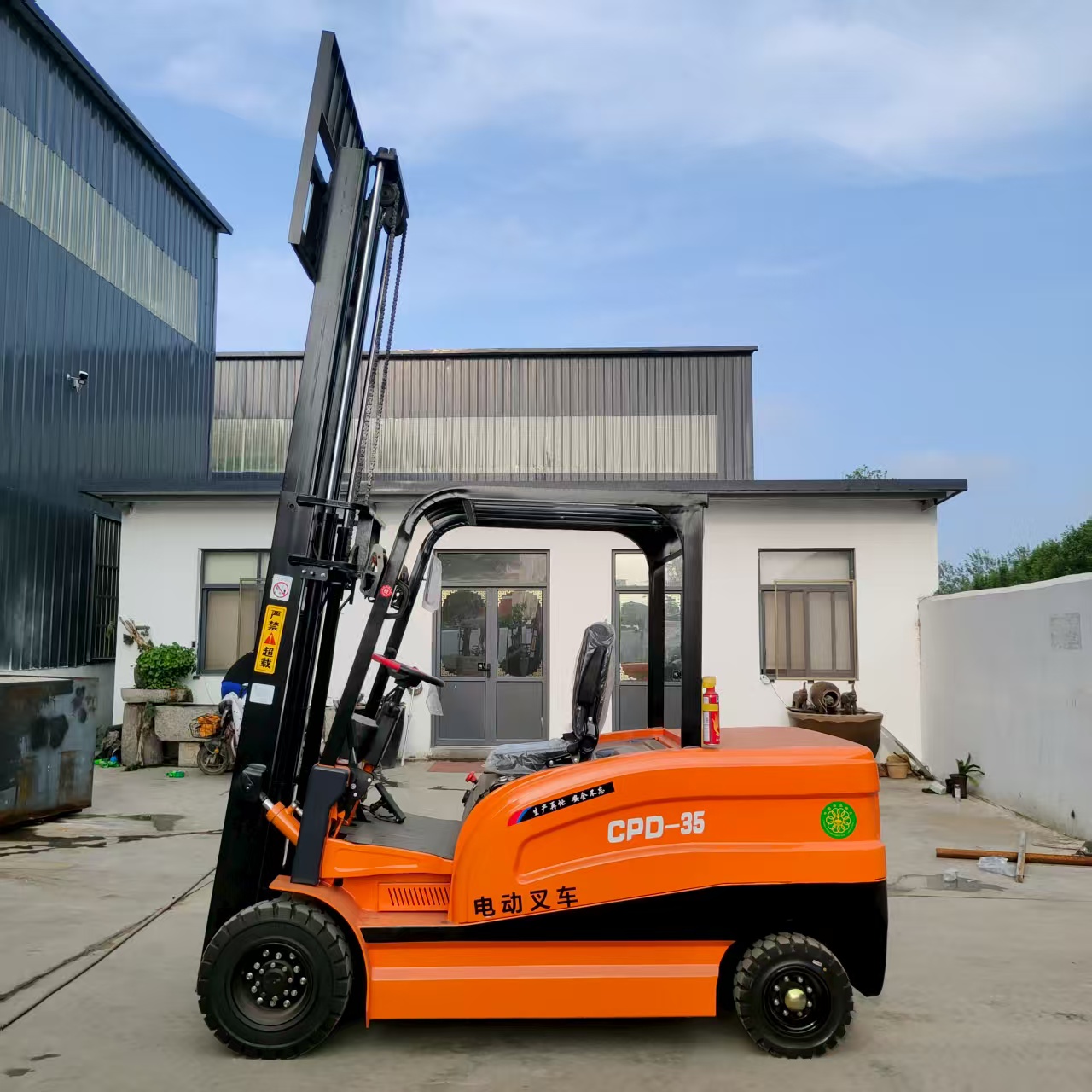 Электрический вилочный погрузч – обзор и цена Heavy Equipment Truck